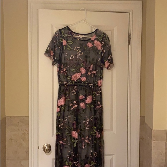 LuLaRoe Dresses & Skirts - Lularoe Deanne II Black Floral Overlay